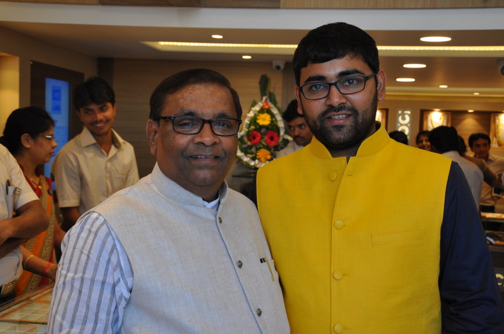 Akshay J. Shingavi